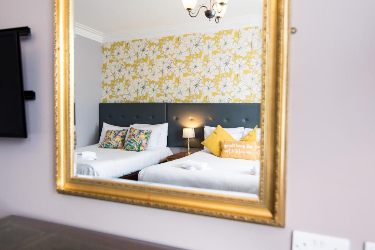The Linden Leaf Rooms بيستون المظهر الخارجي الصورة